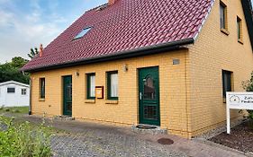Ferienhaus Zum Findling