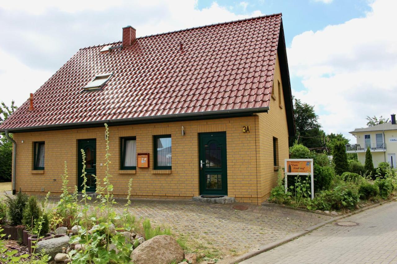 Ferienhaus Zum Findling Goehren  Buitenkant foto